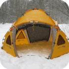 Что представляет собой зимняя палатка для рыбалки?